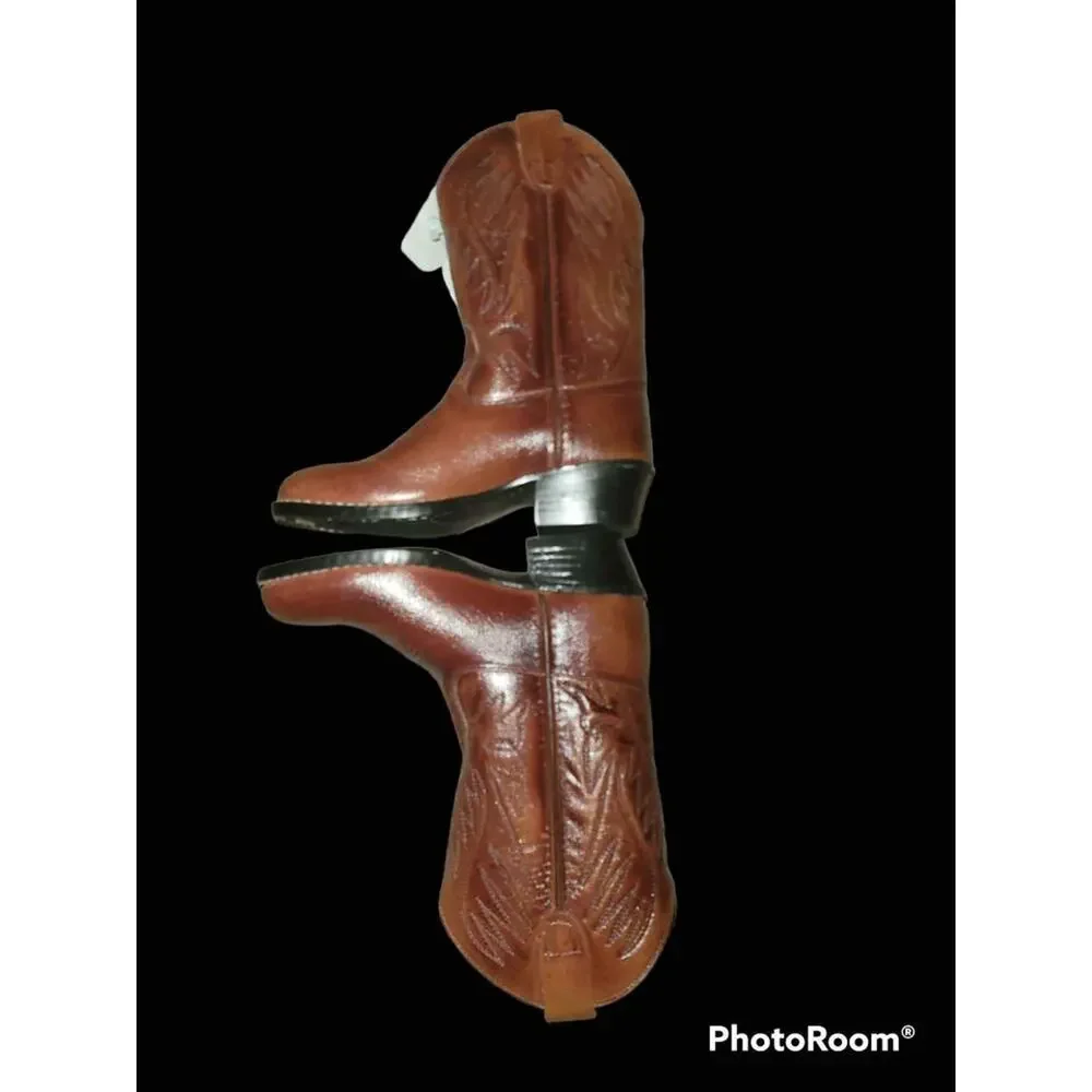 NWT, Old West Kids Jama Cowboy Boots Brown, Size 1.5.